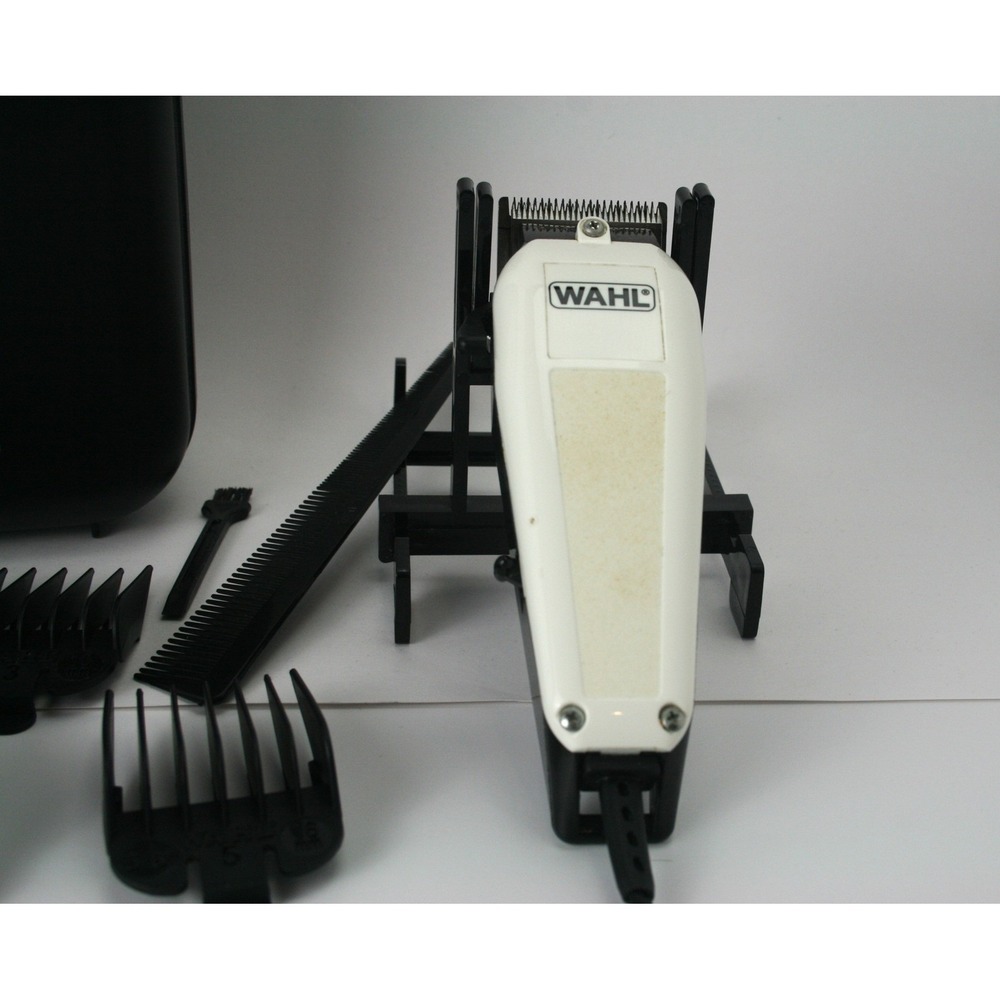 Wahl Corded Hair Clipper Kit with 6 Guards Comb Cleaning Brush and Hard Case - Picture 4 of 6